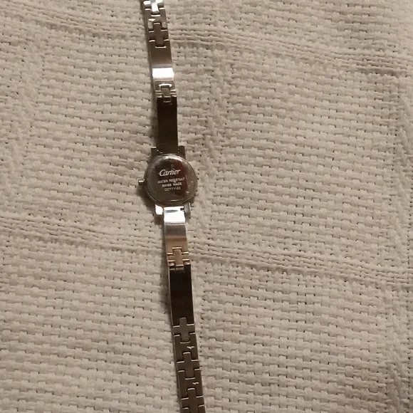 Cartier Quartz Watch - Picture 6 of 9
